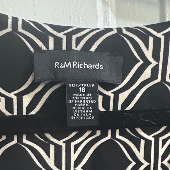 R&M Richards Black and White Long Sleeve Dress - Picture 3 of 9